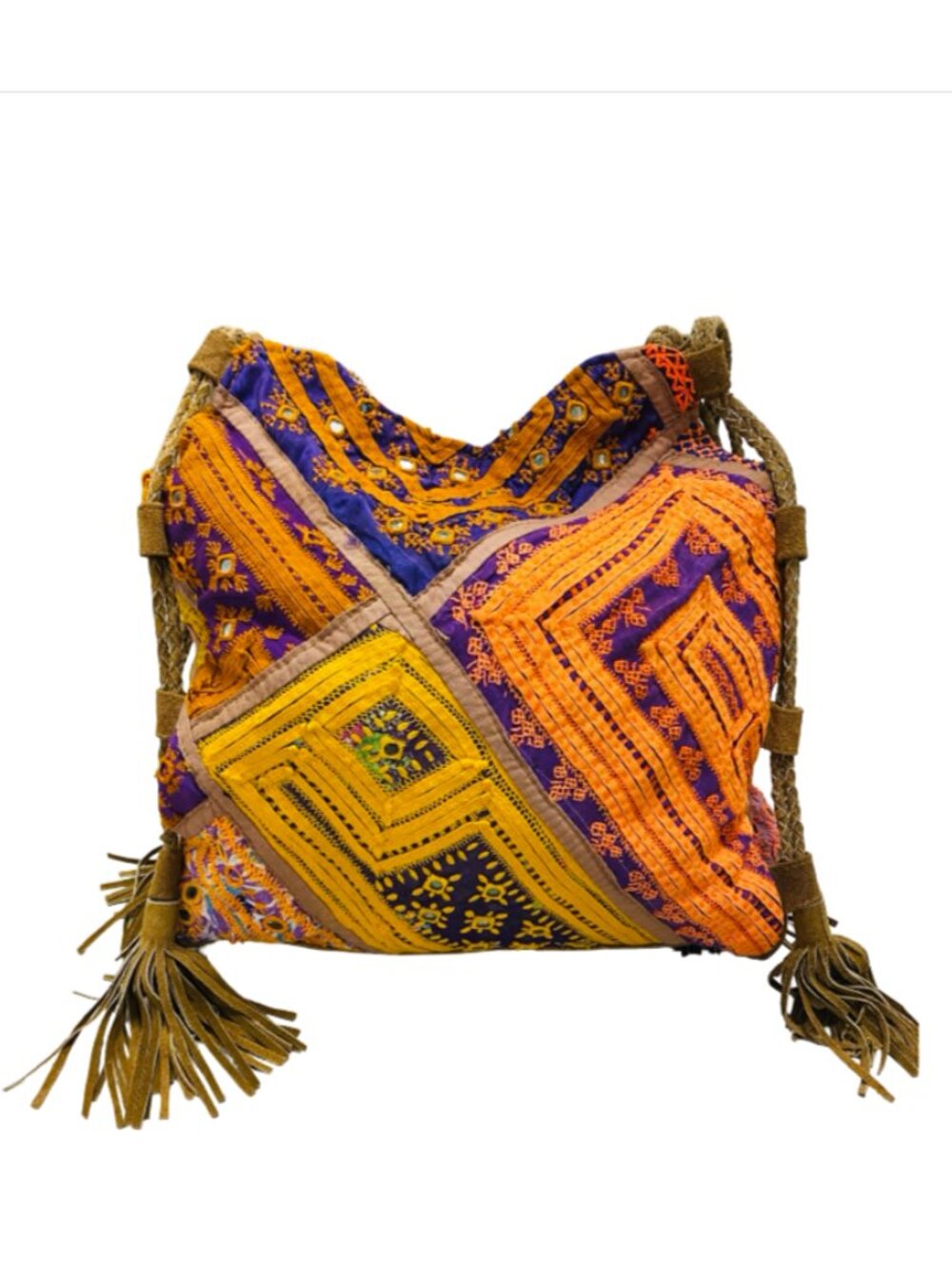 #FreePeople #BohemianStyle #FestivalFashion #PatchworkBag #HippieVibes#Western